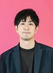 山野邊笑子氏（右）と山野邊達憲氏（ディレクター）